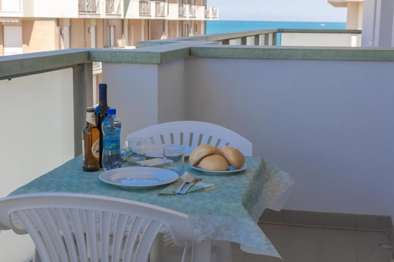 Residence Hotel Club House Κατόλικα